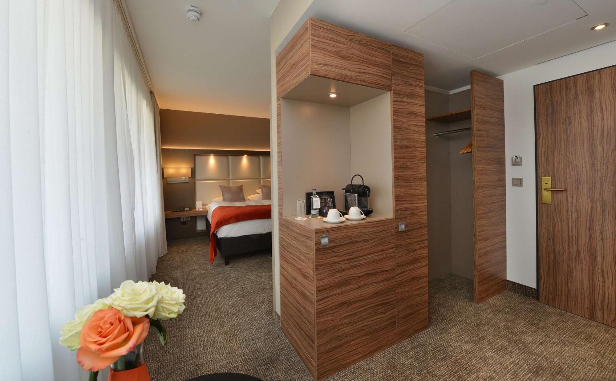 Best Western Plus Delta Park Hotel MHG Eksteriør bilde